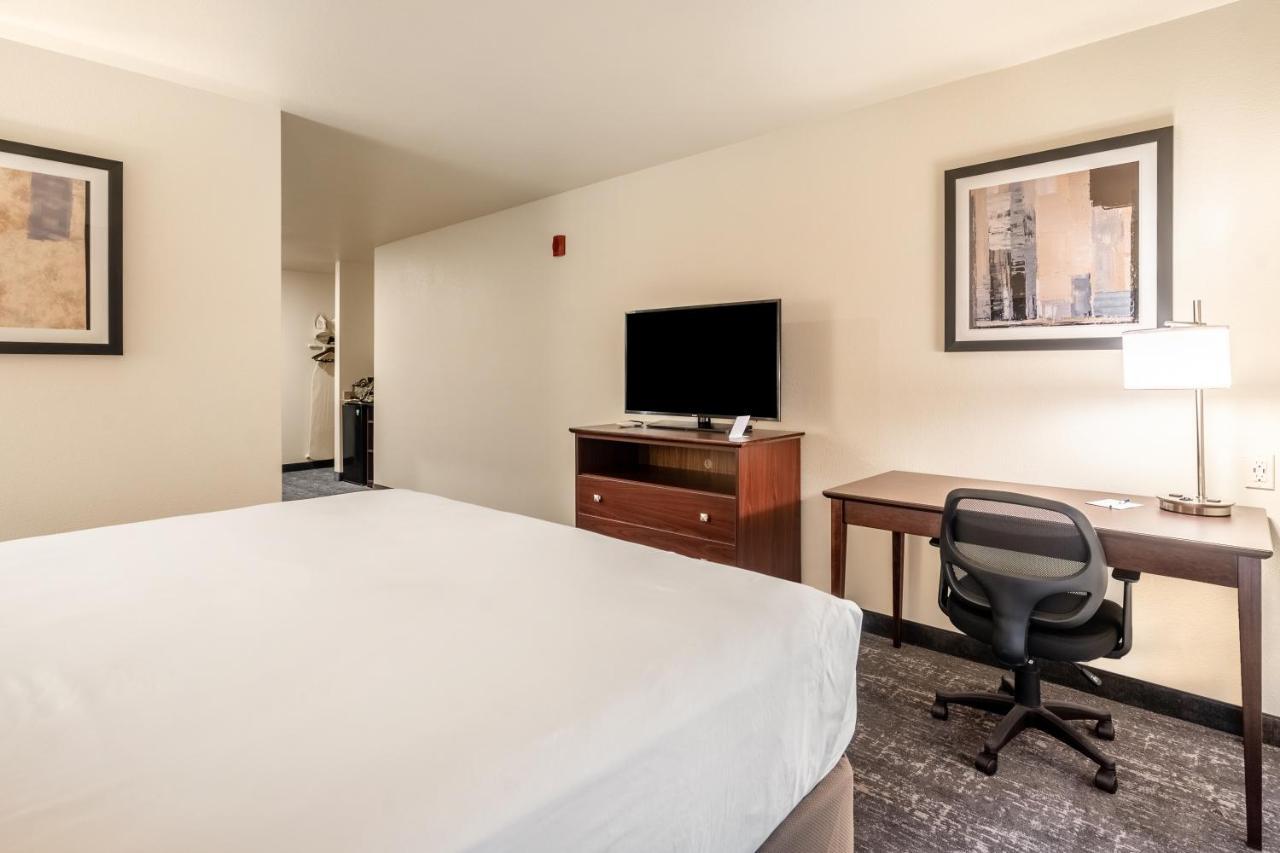 Cobblestone Inn & Suites - Kermit Zewnętrze zdjęcie