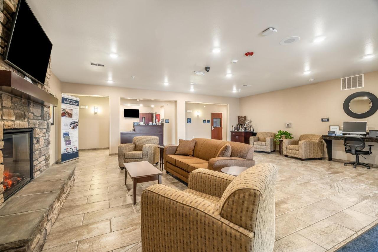 Cobblestone Inn & Suites - Kermit Zewnętrze zdjęcie